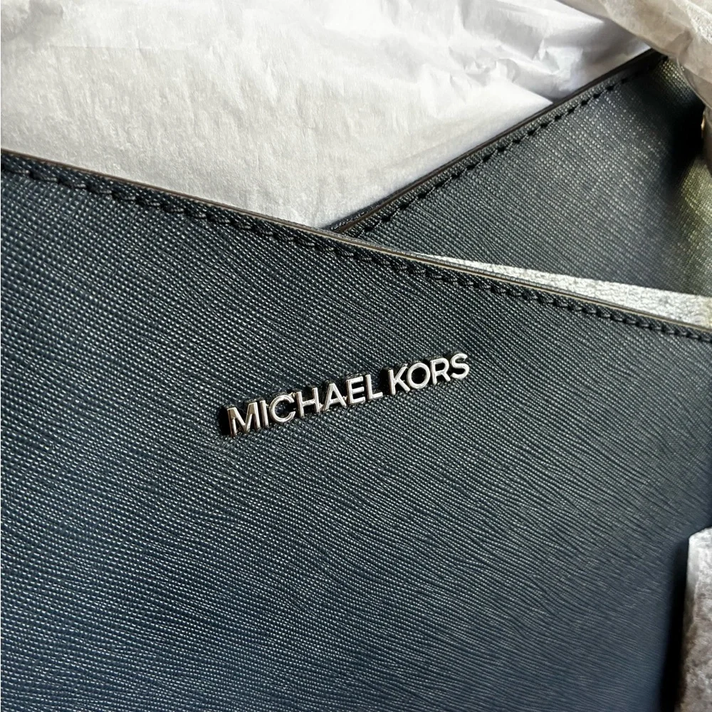 Michael Kors Dark Blue Tote Bag - Picture 2 of 8